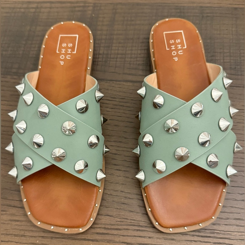 Shu Shop Studded Sage Green Slide Sandals Women’s Size 7